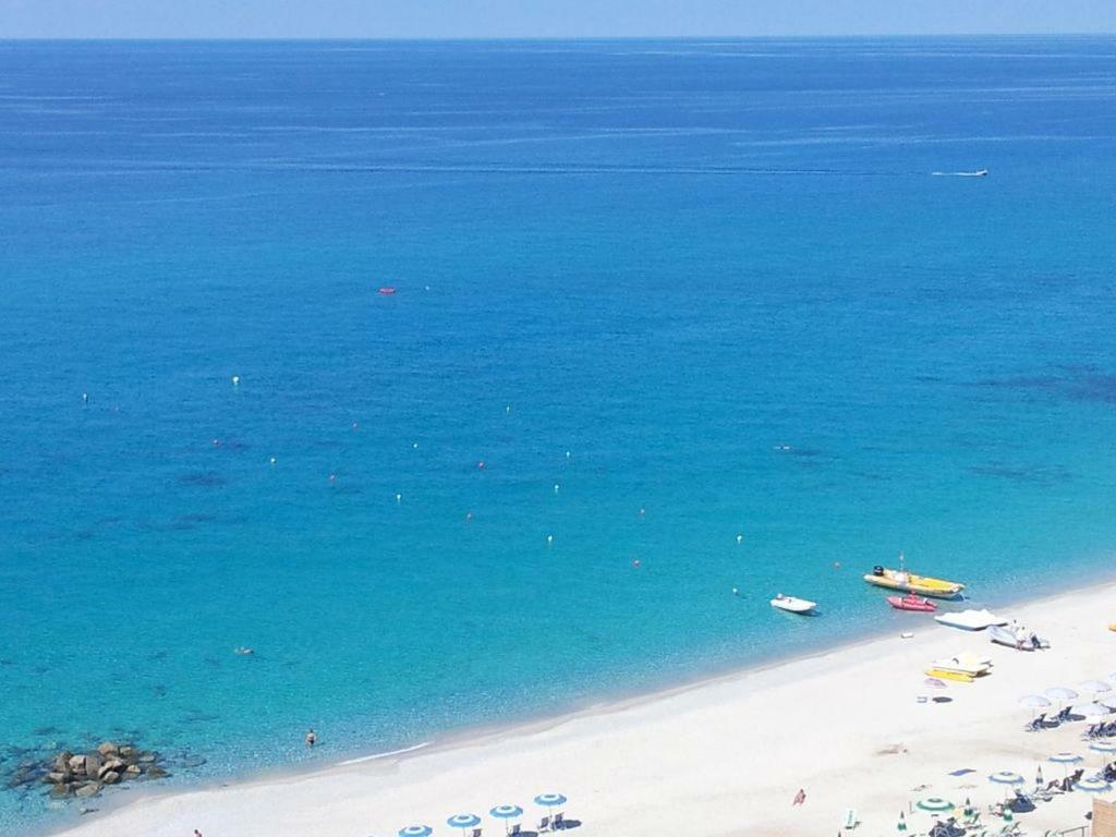 casa vacanze margherita Capo Vaticano Esterno foto